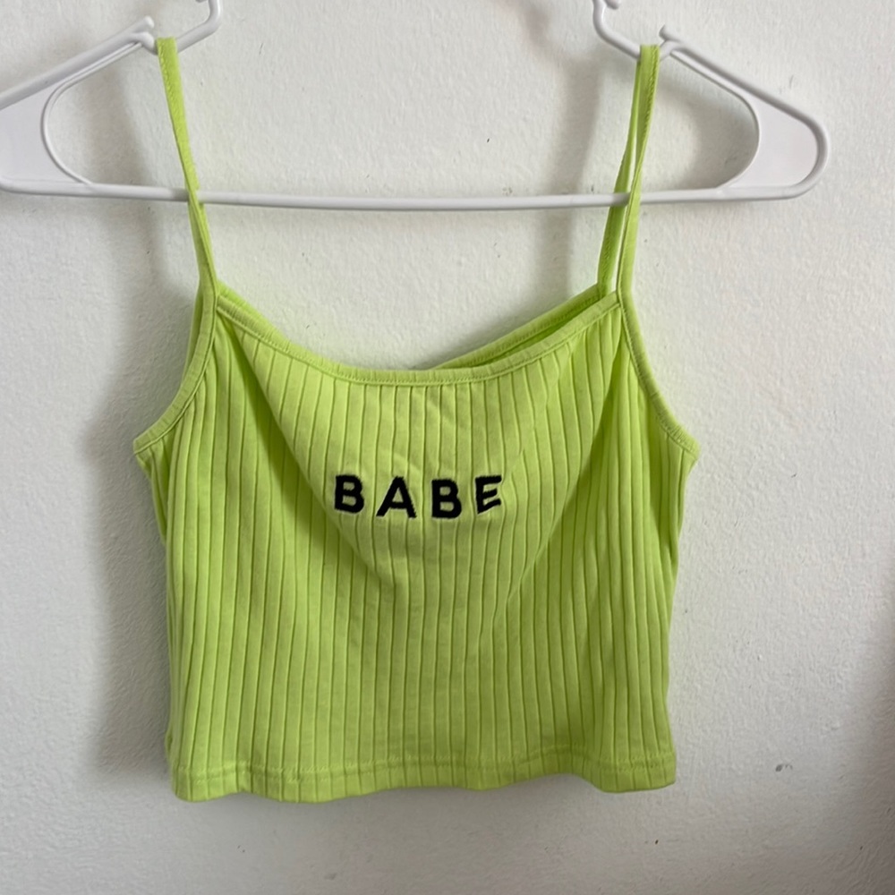 Crop top